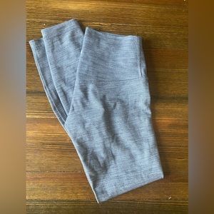Lululemon grey align